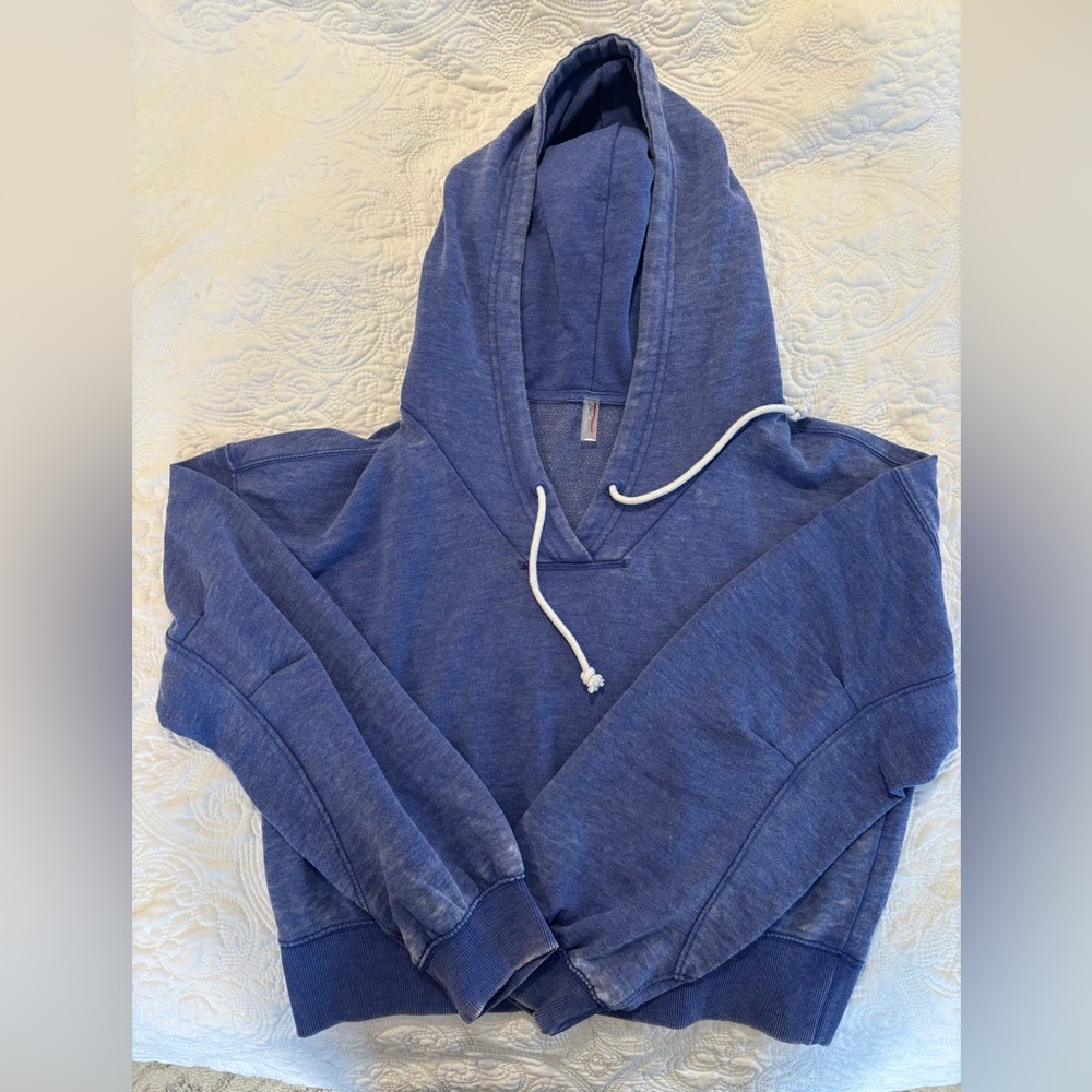 NWOT FP movement playbook hoodie